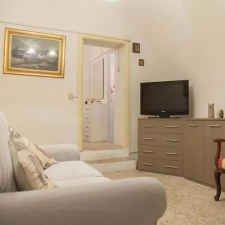 Charming Castle S In דולצ'אקווה